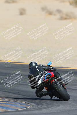 media/Dec-05-2024-Racers Edge (Thu) [[e102e0690b]]/3-B Group/Session 1 Turn 8 Backside/